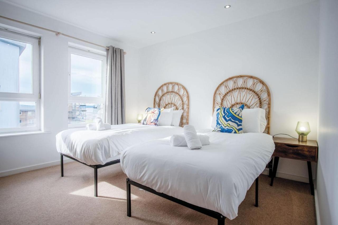The Penthouse - 3 Bedroom -
