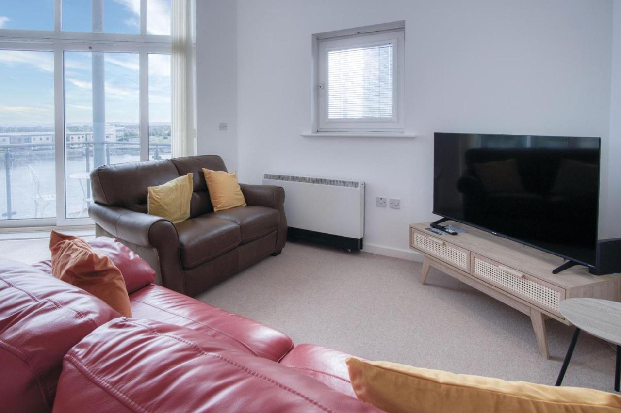 The Penthouse - 3 Bedroom - Apartment