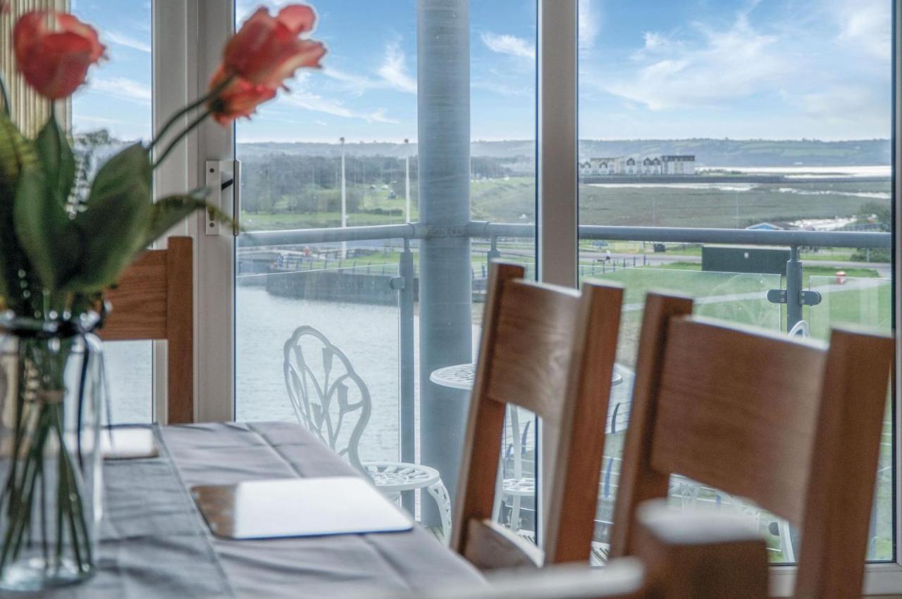 Apartment The Penthouse - 3 Bedroom - Llanelli
