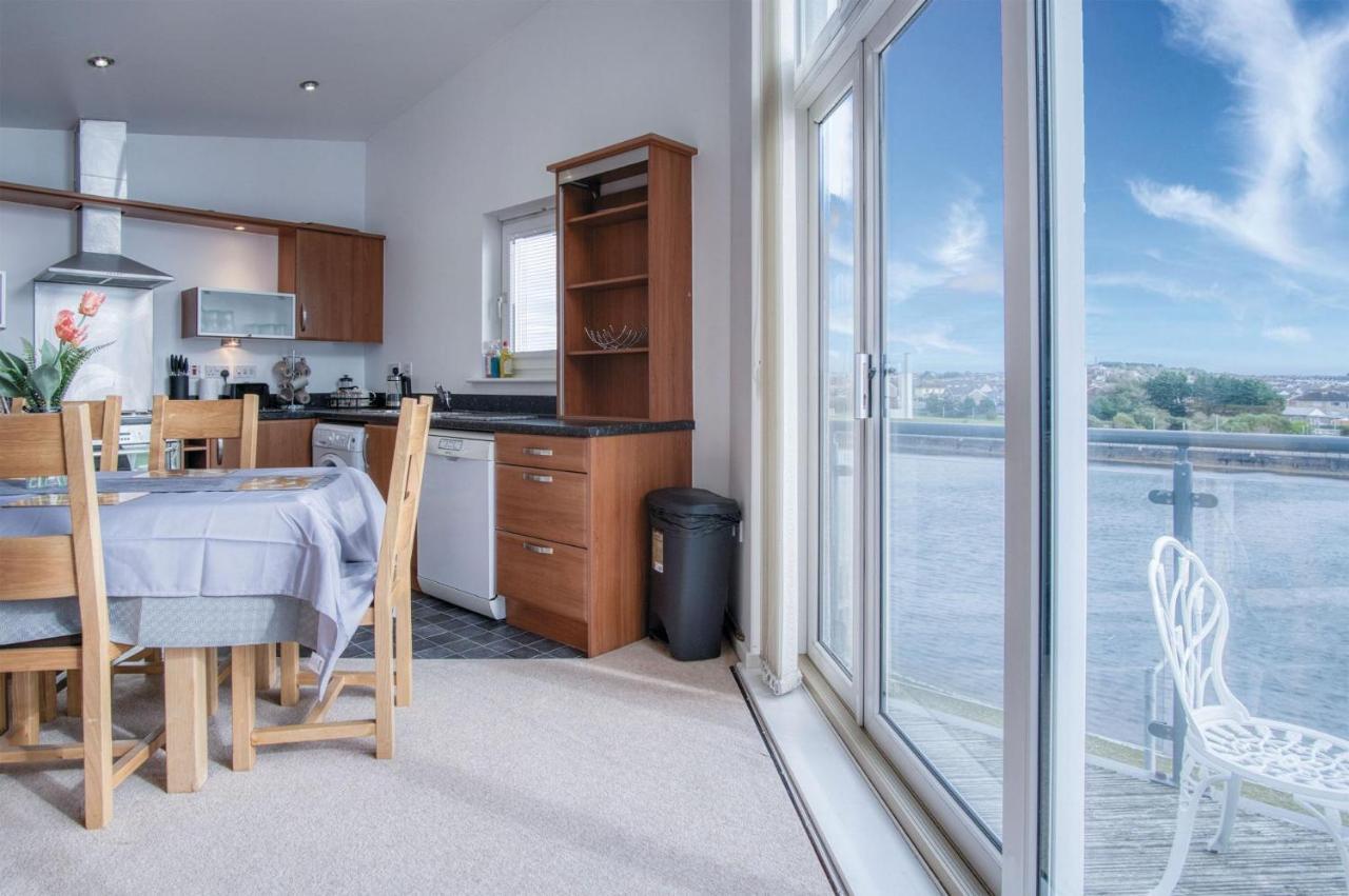 The Penthouse - 3 Bedroom - Apartment
